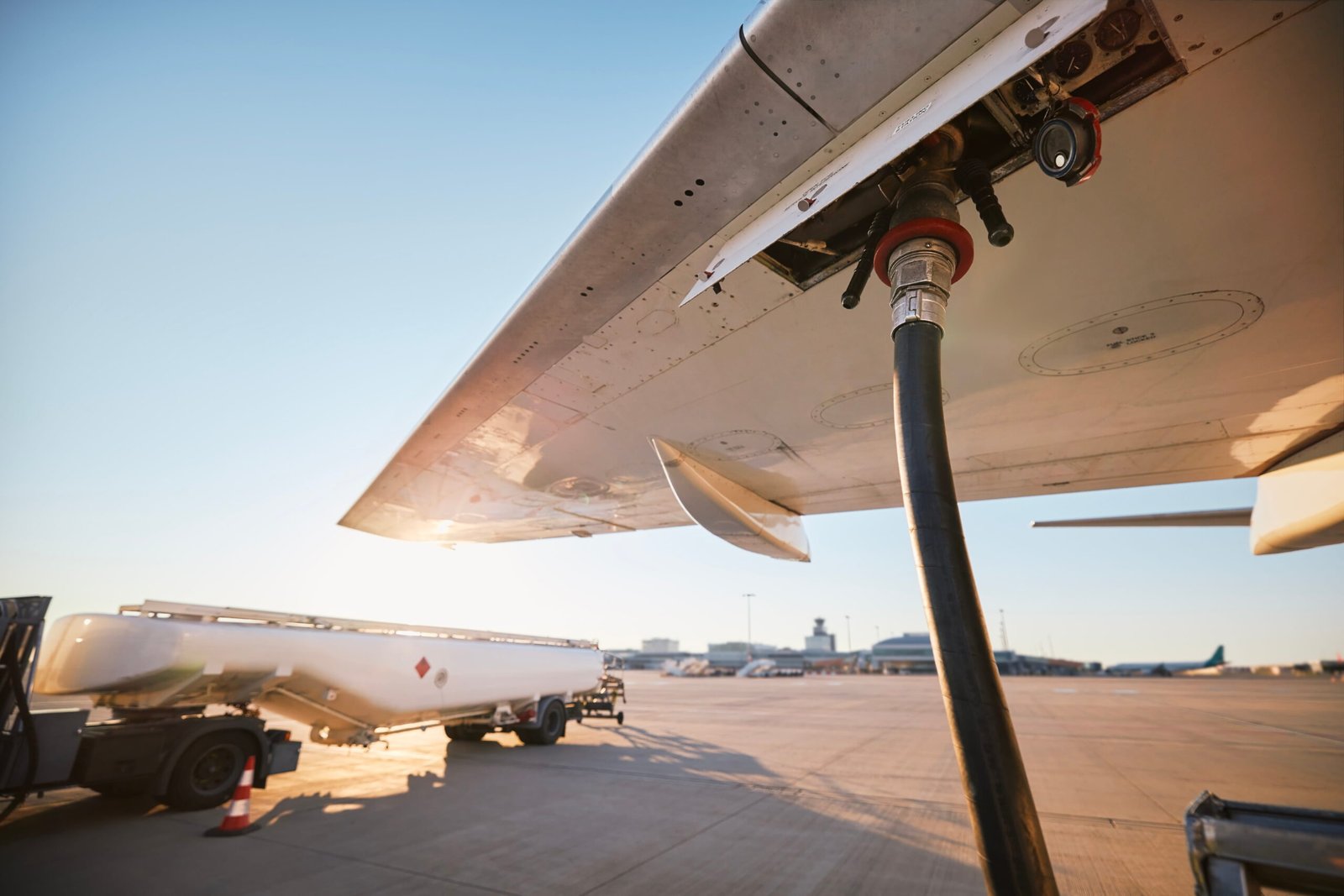 Green Aviation Jobs: SAF, Decarbonization, and the New Aviation Skills Gap